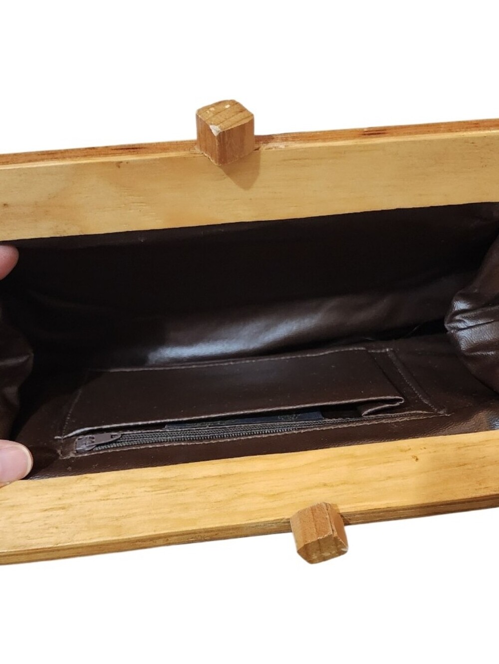 Vintage 1980s LECY Genuine Leather Clutch Purse Wood Frame Brown Tan Geometric - Picture 6 of 10